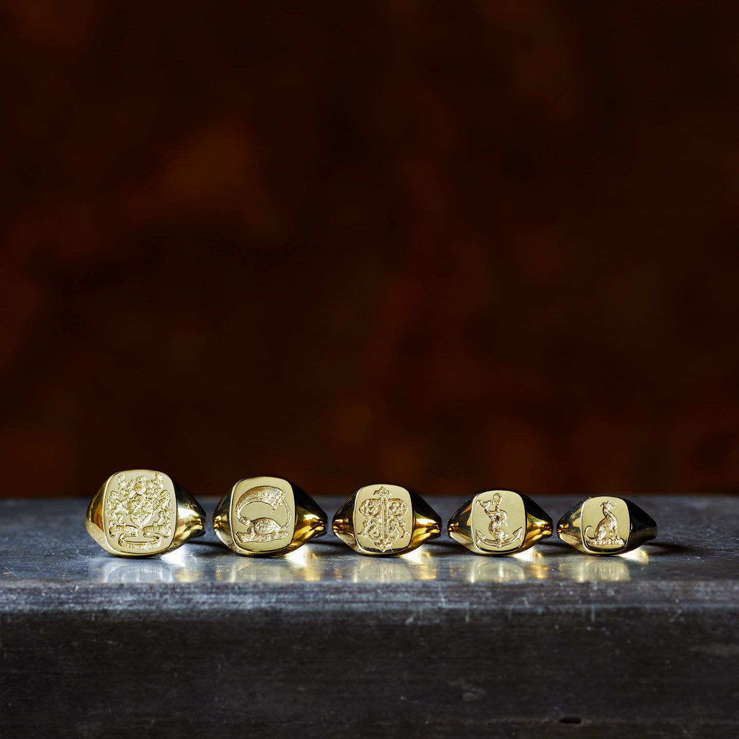 Cushion 55 Signet Ring